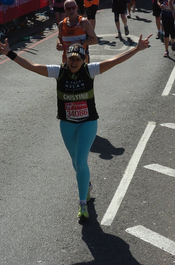 Tininha, colaboradora assídua do blog, correu a maratona de Londres em 2014 pela ONG Anthony Nolan